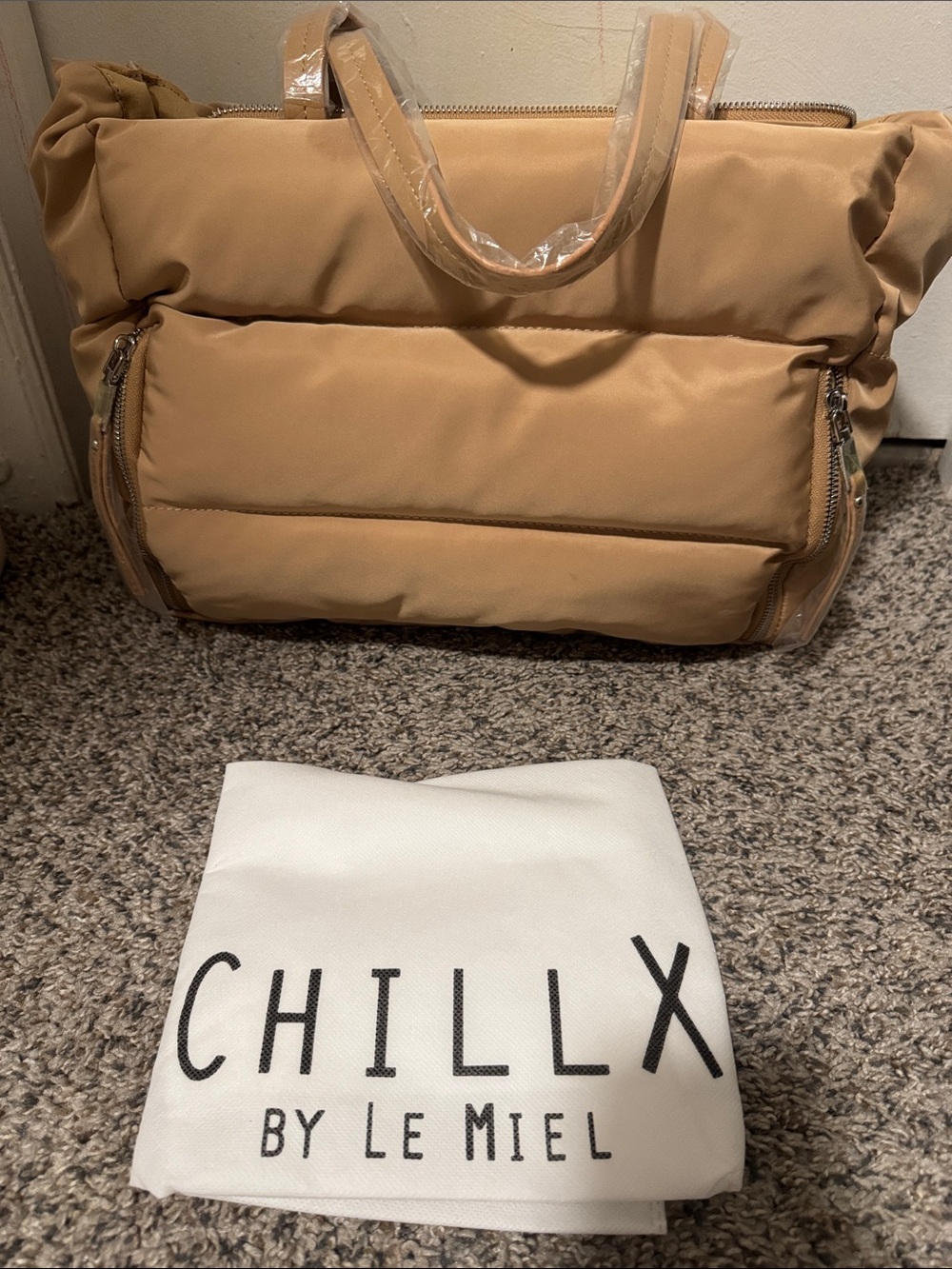 Le Miel Chillx Padded Tote Messenger Bag - Tan